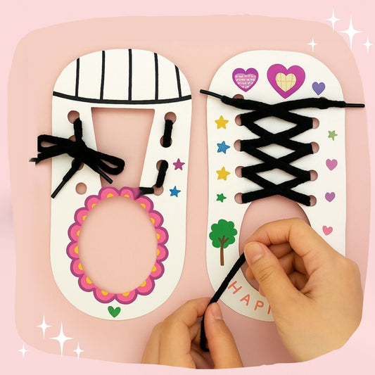 Fine motor skill: Tie My Shoes